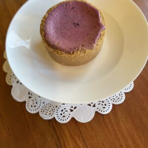 Blackberry Cobbler Cheesecake