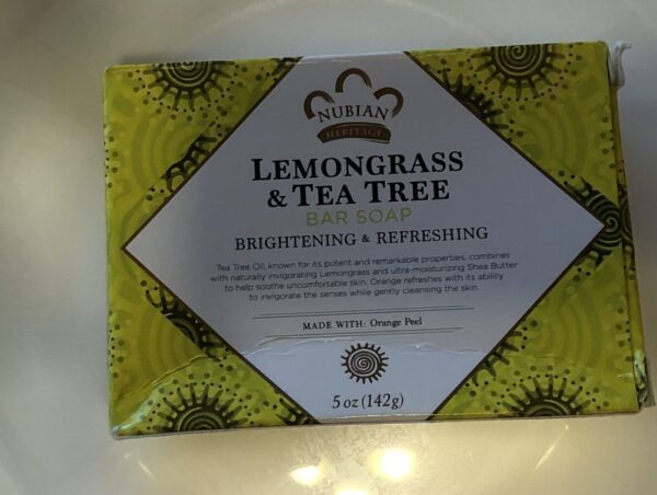 LEMON GRASS & TEA TREE